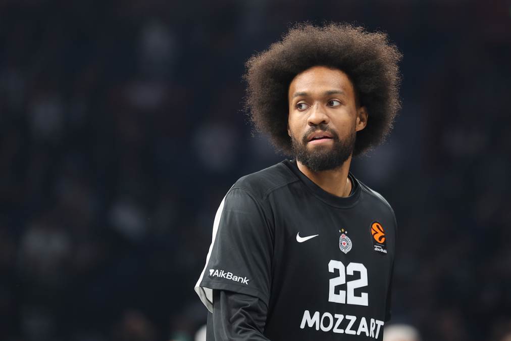 Partizan može da se reši Džabarija Parkera: Pojavio se tim koji ga želi u Evroligi