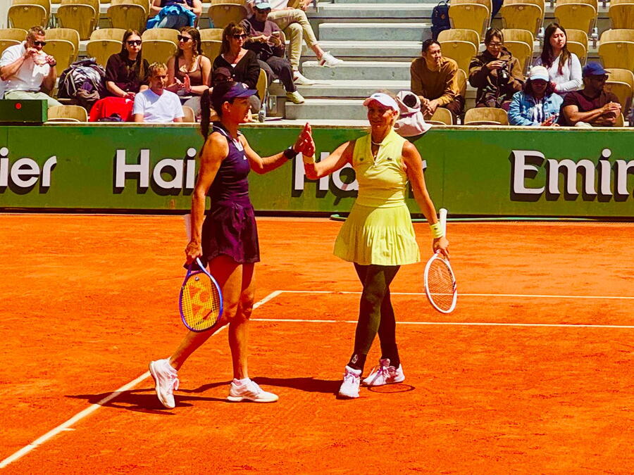 MEČ LEGENDI NA ROLAN GAROSU: Ana i Tatjana poražene od Hingis i Šafaržove