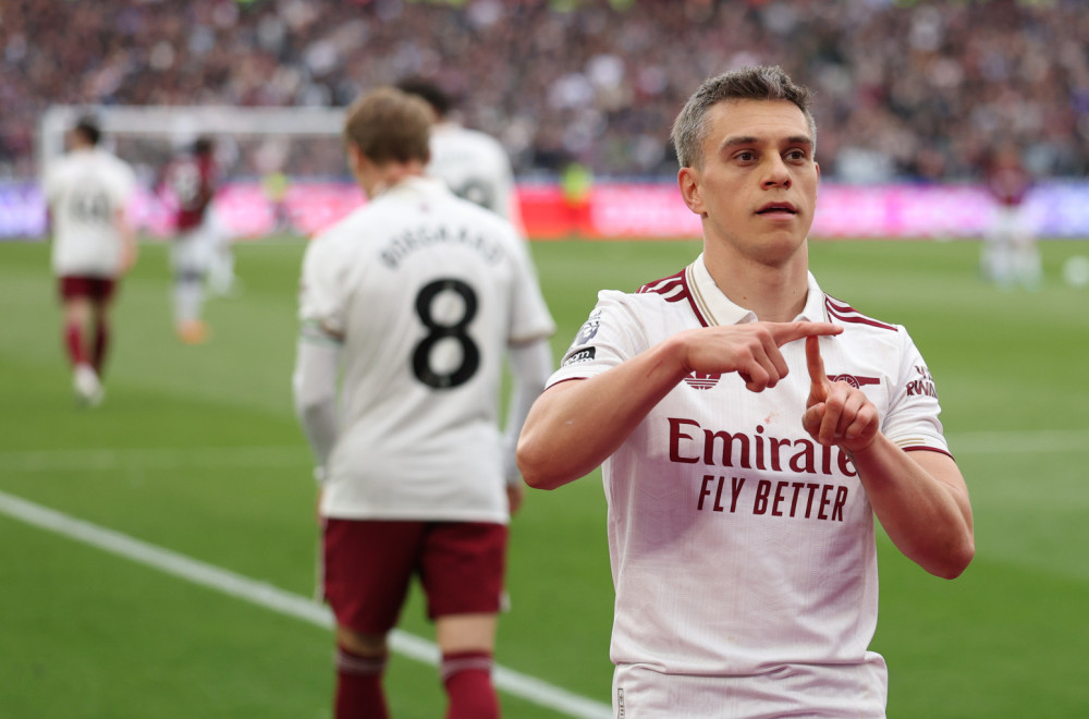 Promašen zicer i poništen gol spasli Arsenal – smeši se prva titula posle 22 godine VIDEO