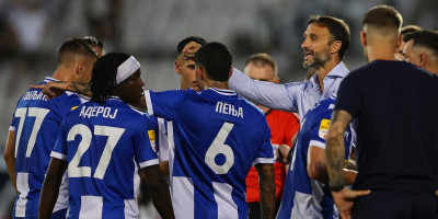 Najbizarniji autogol u istoriji Superlige? Golman IMT-a hteo da ispuca loptu, pa uradio nešto neverovatno