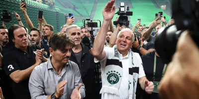 "Spasiće me Žoc i čisti računi": Janakopulos otvorio dušu i poslao moćnu poruku koja je zapalila Atinu