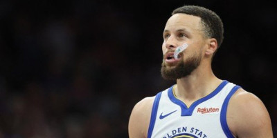 Cifra od koje boli glava: Stef Kari postao najplaćeniji košarkaš u istoriji NBA!