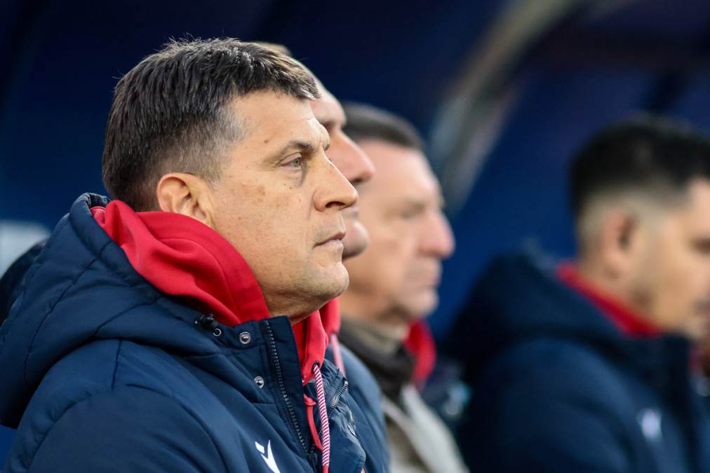 Vladan Milojević otišao na drugi kraj sveta: Zvezda ima broj, ali sad ne može da pozove spasioca