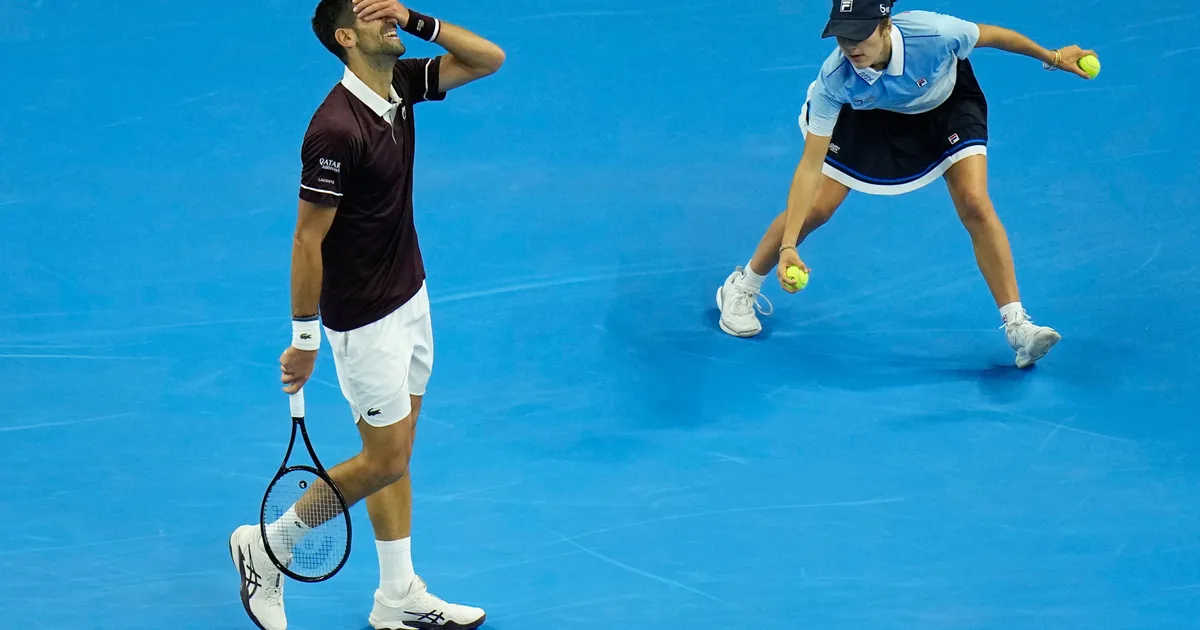 Mnogi nisu čuli šta je Novak Đoković usred meča rekao Troickom i timu, umoran opsovao: "Koji ćete mi..."