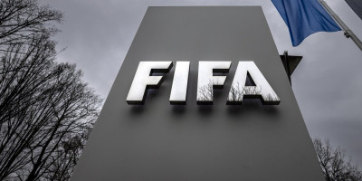 Šok pred Svetsko prvenstvo: FIFA uvodi nova pravila, šta rade ovi ljudi...