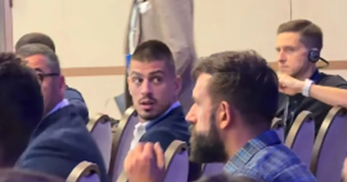 Vujadin Savić prvi put u javnosti posle dugo vremena: Došao na veliki fudbalski događaj u Beogradu