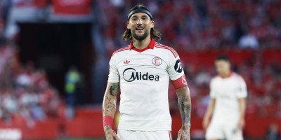 Gotovo je, Nemanja Gudelj zvanično napustio Sevilju! Zvezda kreće po transfer leta, navijači na nogama