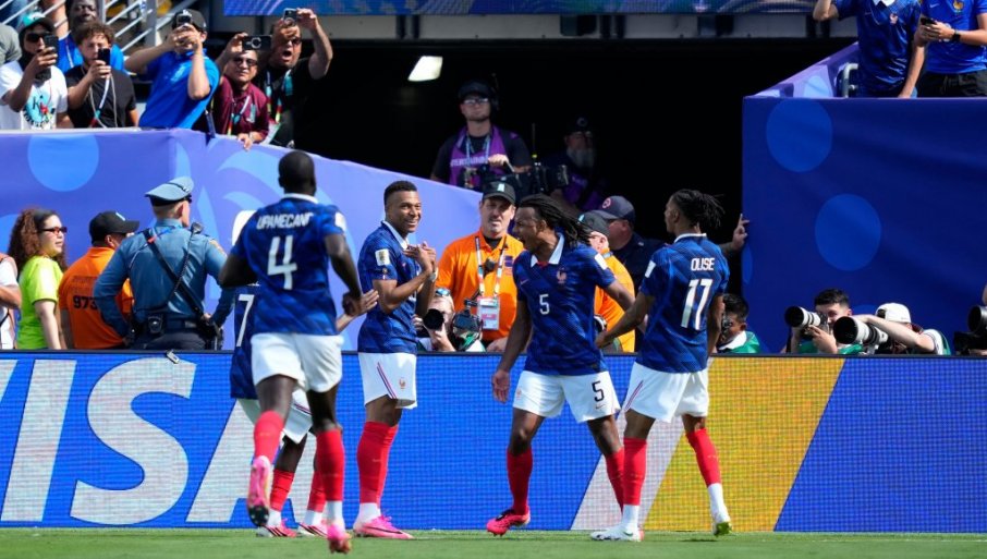 PRENOS, FRANCUSKA - ŠVEDSKA: Borba za osminu finala Mundijala