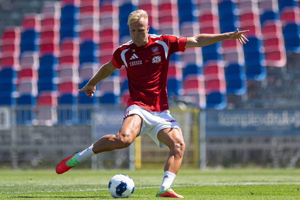 HALANDOVA KRV STIŽE U PRAG! Sparta dovela napadača koji rešeta mreže