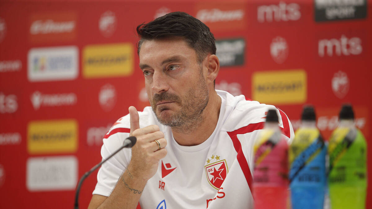 Albert Rijera: "Zbog reprezentativne pauze Zvezda ostala bez 6 igrača"