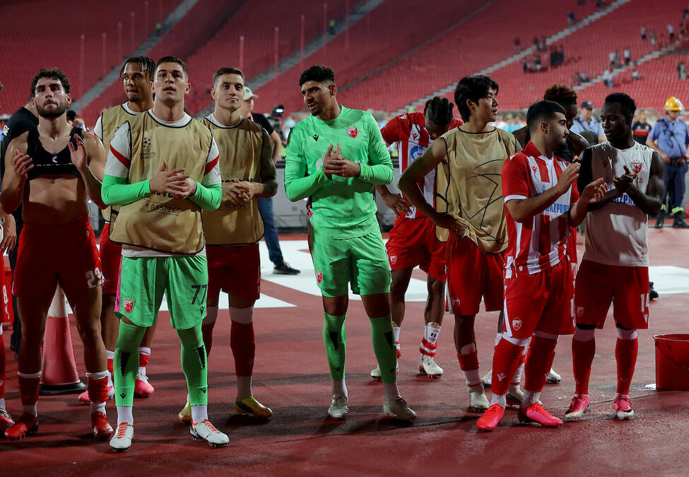 DAN POSLE BRUKE U PLZENJU, CRVENA ZVEZDA SE OGLASILA ZBOG JEDNOG FUDBALERA! Sa Marakane poslali jasnu poruku: "Hvala i srećno!"