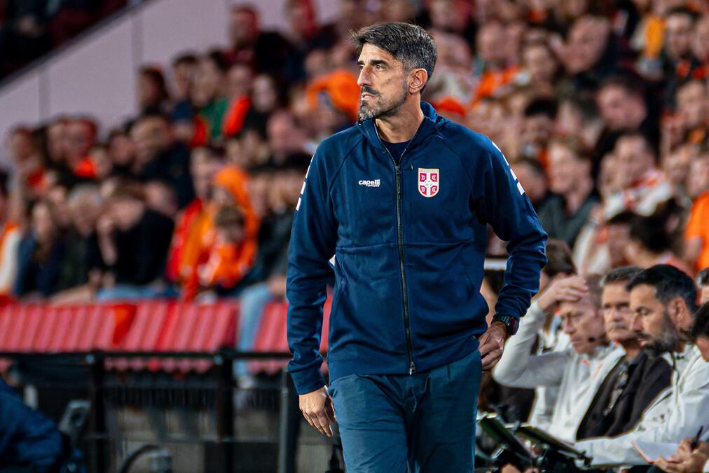 SKANDAL! VELJKO PAUNOVIĆ NE VODI SRBIJU PROTIV NEMAČKE: Neverovatno šta su uradile sudije meča protiv Holandije!
