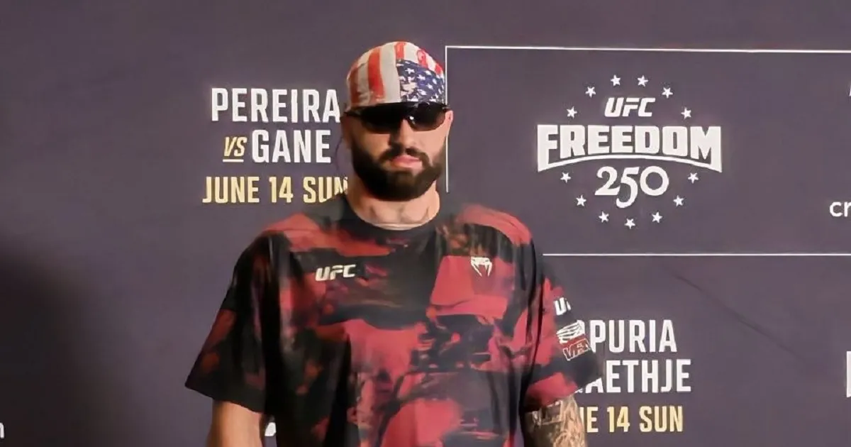 "Da skinem svoje pantalone, da gađam Trampa...": Džoš Hukit šokirao sve rečima pred UFC spektakl u Beloj kući