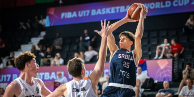Srpskog košarkaša linčuju zbog tri prsta! Turci ne mogu da prežale bolan poraz, pa bes iskaljuju na Kusturici