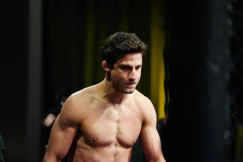 TRAGEDIJA POTRESLA UFC! Borac preminuo u 34. godini - pronađen mrtav u krevetu, svet MMA zanemeo!