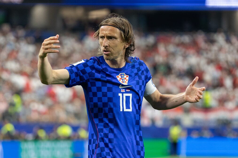 DOK SAM IGRAO ZA HRVATSKU, MISLIO SAM NA MILAN! Modrić: Klub mi je pokazao koliko mu je stalo do mene i upravo to mi je bilo potrebno...