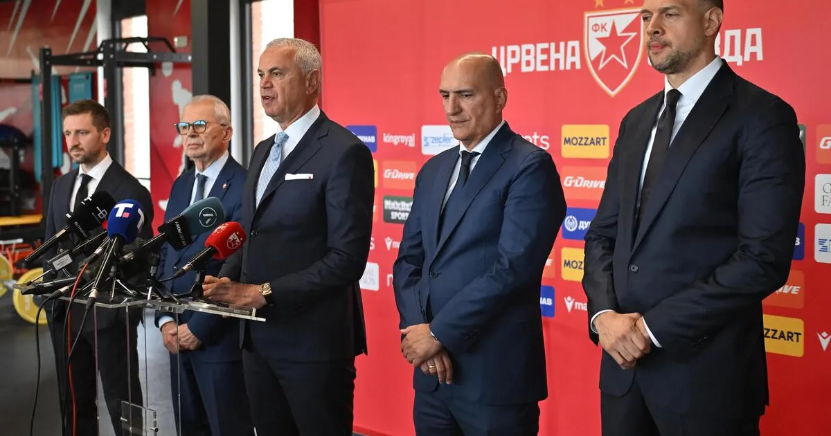 Navijači Zvezde besni, Marakanom zagrmelo: "Uprava napolje"