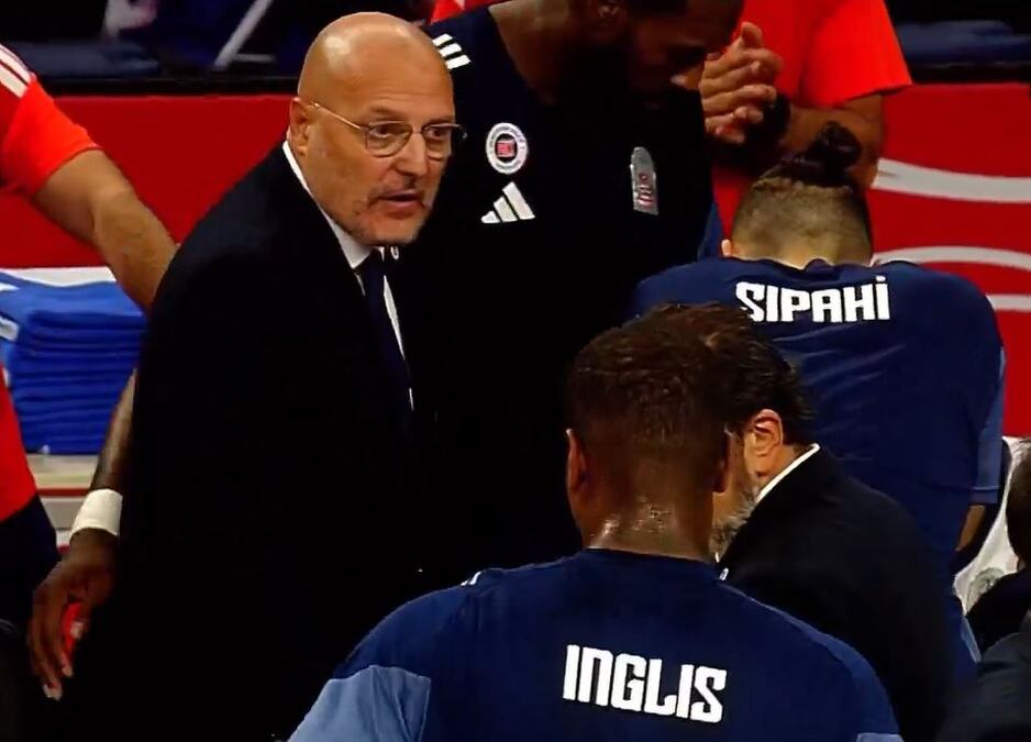 ĐORĐEVIĆ RAZBIO FENER PA POSLAO UPOZORENJE SVOJIM IGRAČIMA: Sada je moj posao da se pobrinem....