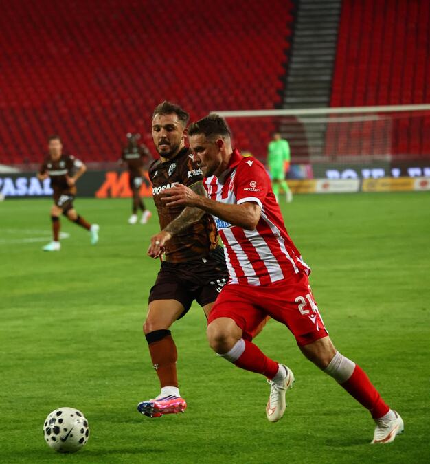 KO JE OVO OČEKIVAO?! Isplivao ŠOK podatak pred meč Crvene zvezde protiv Viktorije u Plzenju!