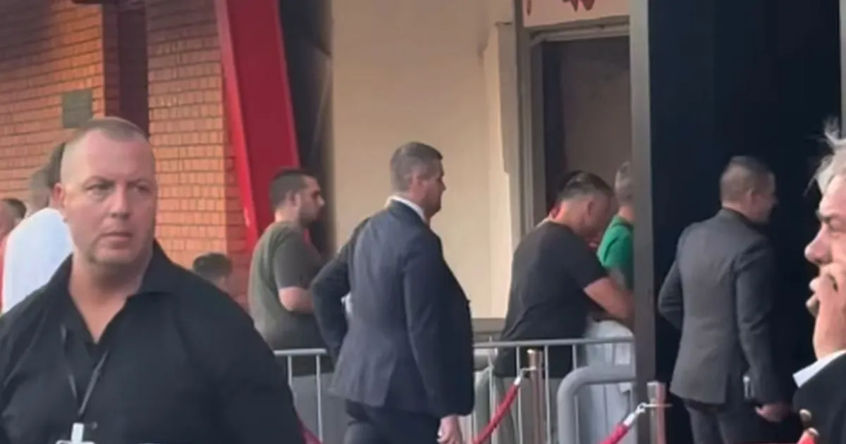 Partizanova uprava stigla na Marakanu pred derbi: Pogledajte ko je sve došao